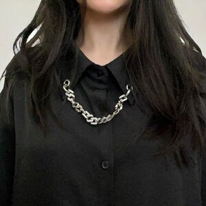 DASHAYU® MEN'S CHAIN NECKLACE BUTTON-UP SHIRT.